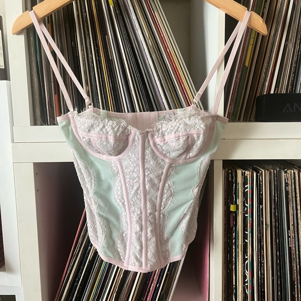 UO Corset size S